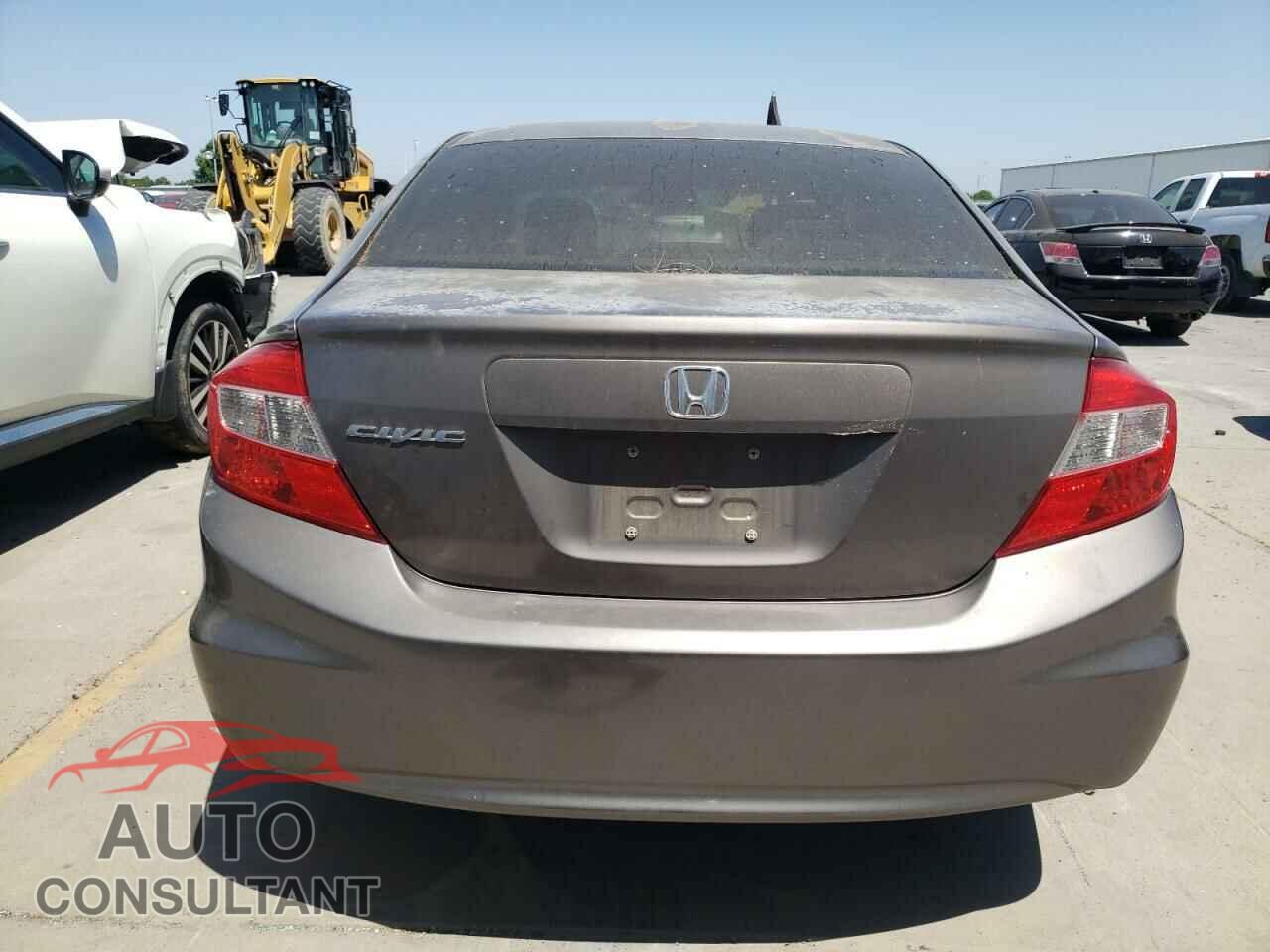 HONDA CIVIC 2012 - 2HGFB2F51CH578600