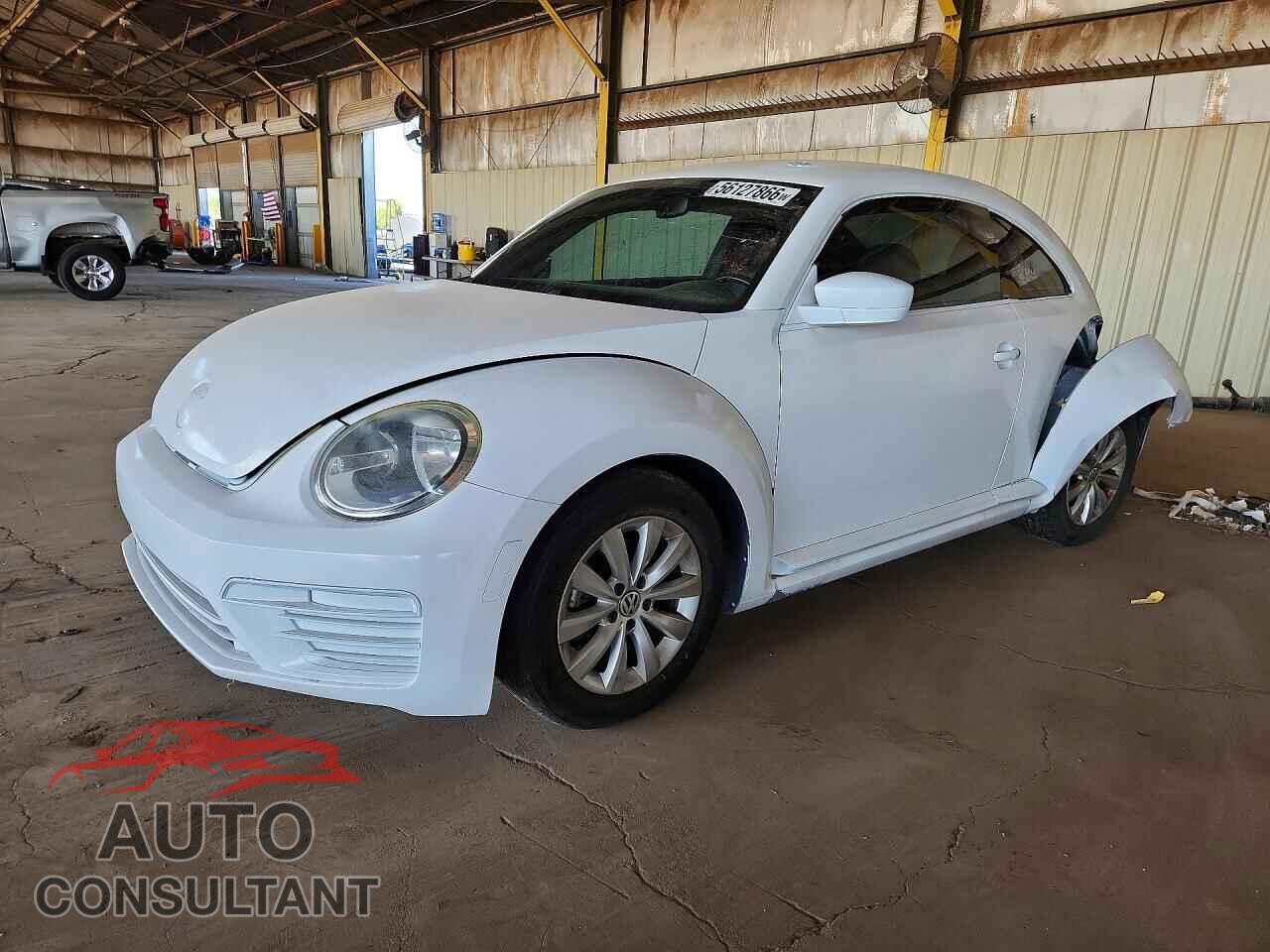 VOLKSWAGEN BEETLE 2017 - 3VWF17AT6HM629745