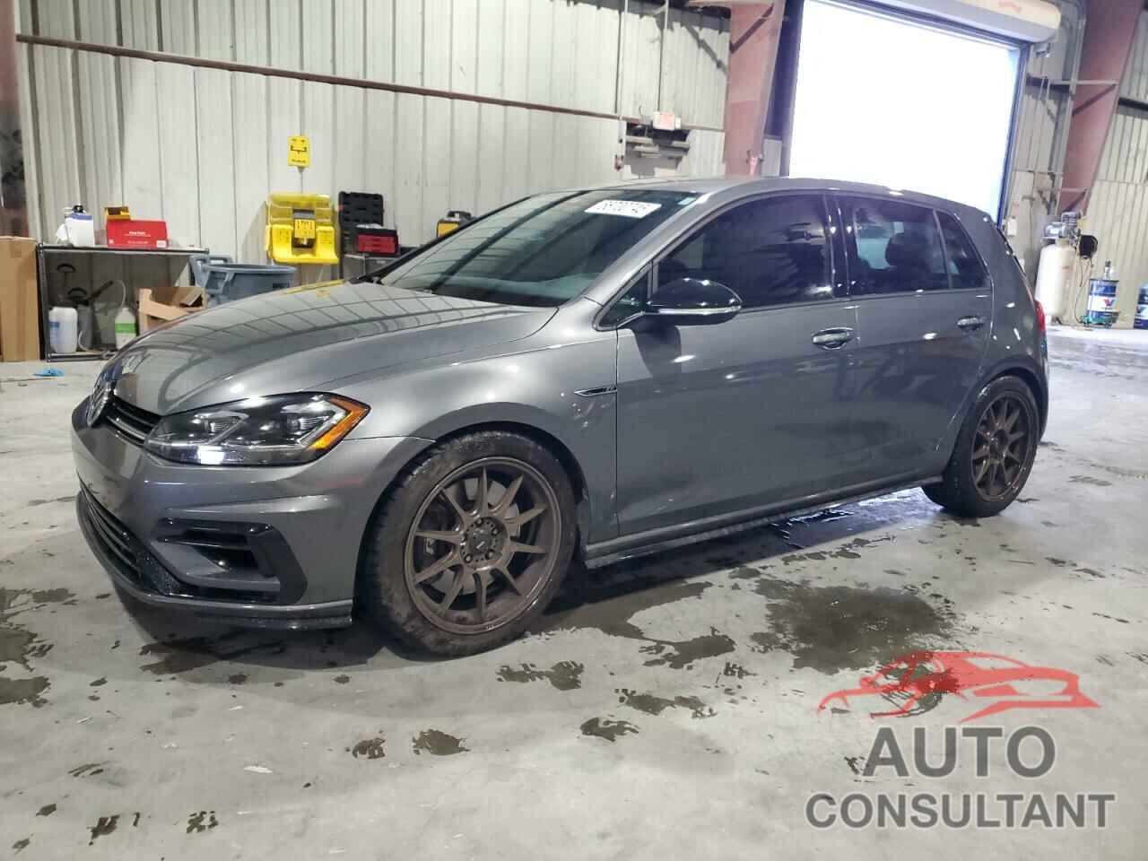 VOLKSWAGEN GOLF 2019 - WVWWA7AU4KW225264