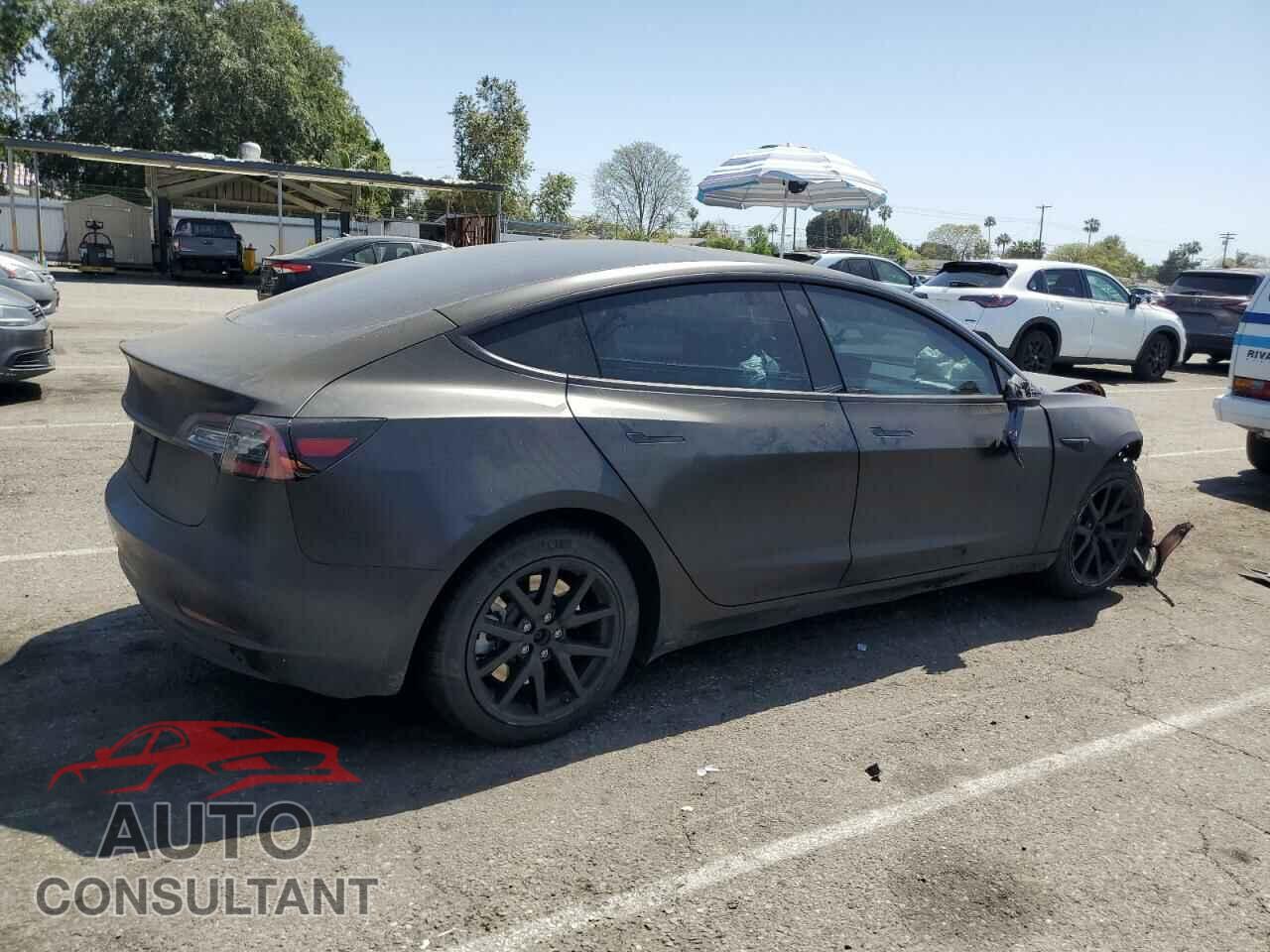 TESLA MODEL 3 2022 - 5YJ3E1EB2NF106926