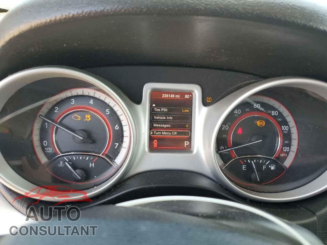 DODGE JOURNEY 2015 - 3C4PDCBG8FT686038