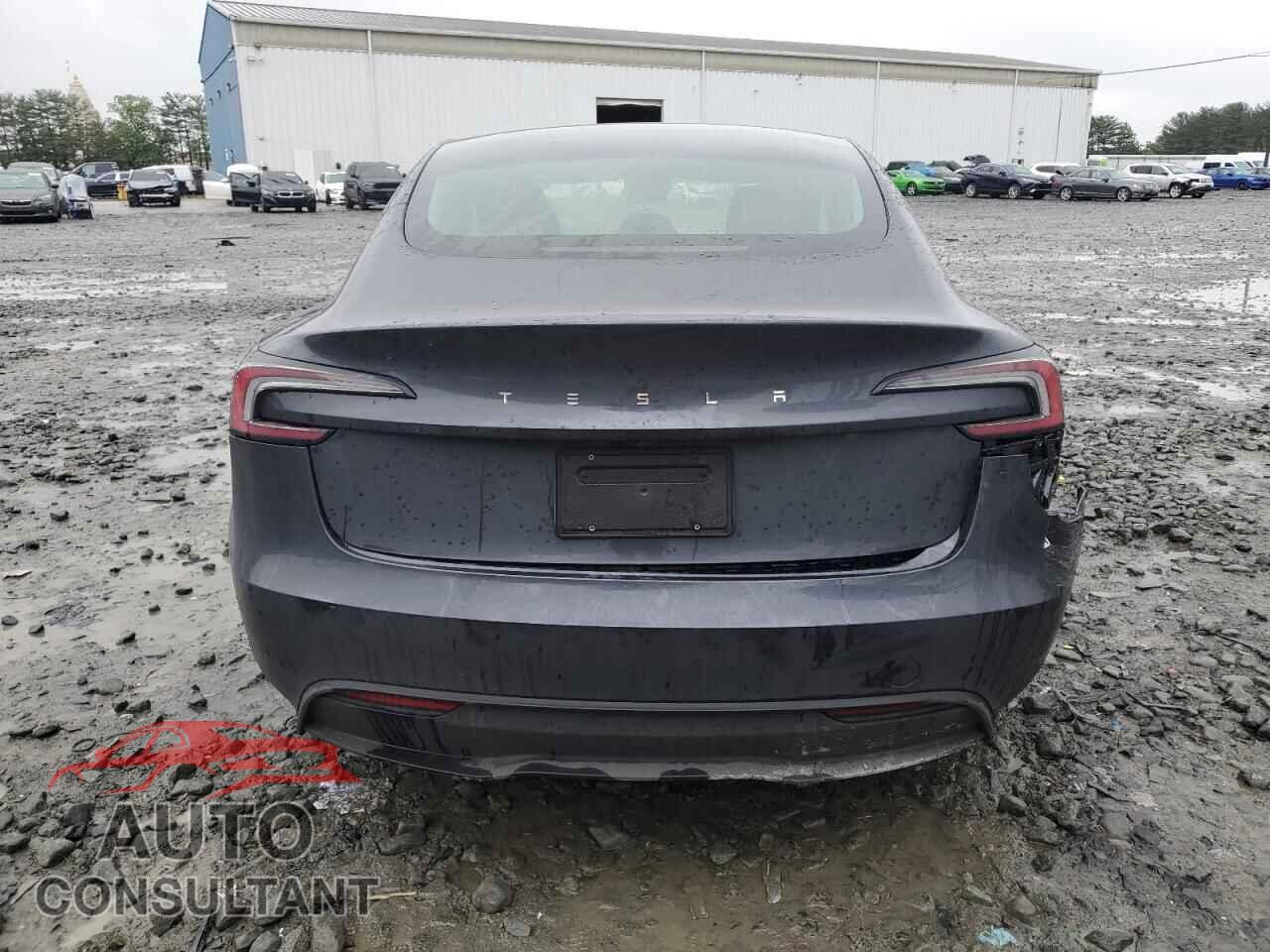 TESLA MODEL 3 2024 - 5YJ3E1EA6RF836173