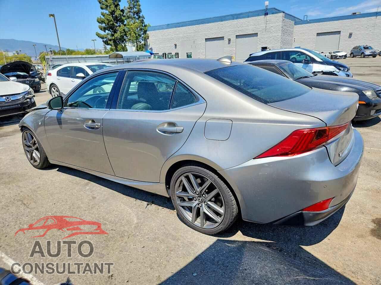LEXUS IS 2018 - JTHBA1D27J5075403