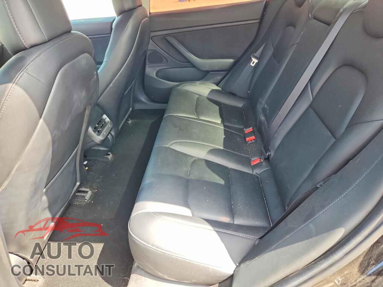 TESLA MODEL 3 2018 - 5YJ3E1EA3JF166022