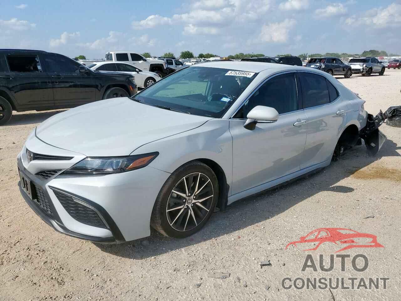 TOYOTA CAMRY 2024 - 4T1G11AK4RU238176