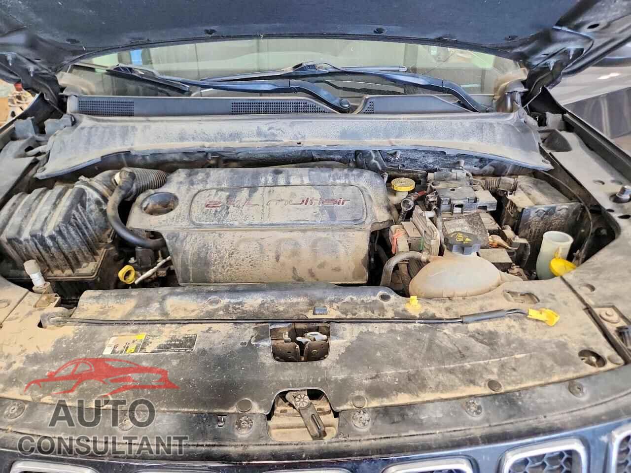 JEEP COMPASS 2018 - 3C4NJDBB8JT355284