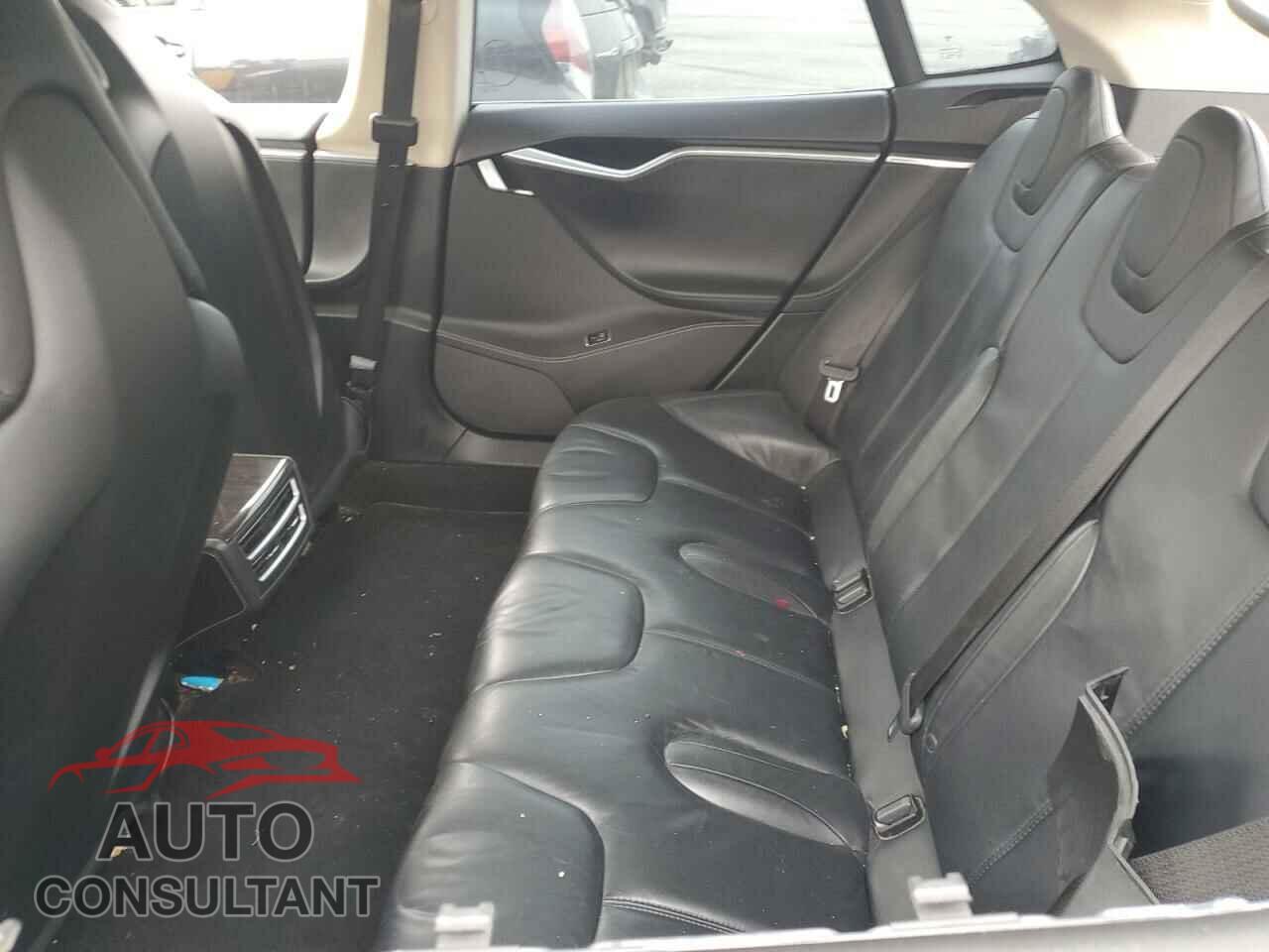 TESLA MODEL S 2014 - 5YJSA1S14EFP56277