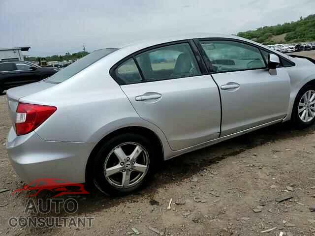 HONDA CIVIC 2012 - 2HGFB2F98CH322571
