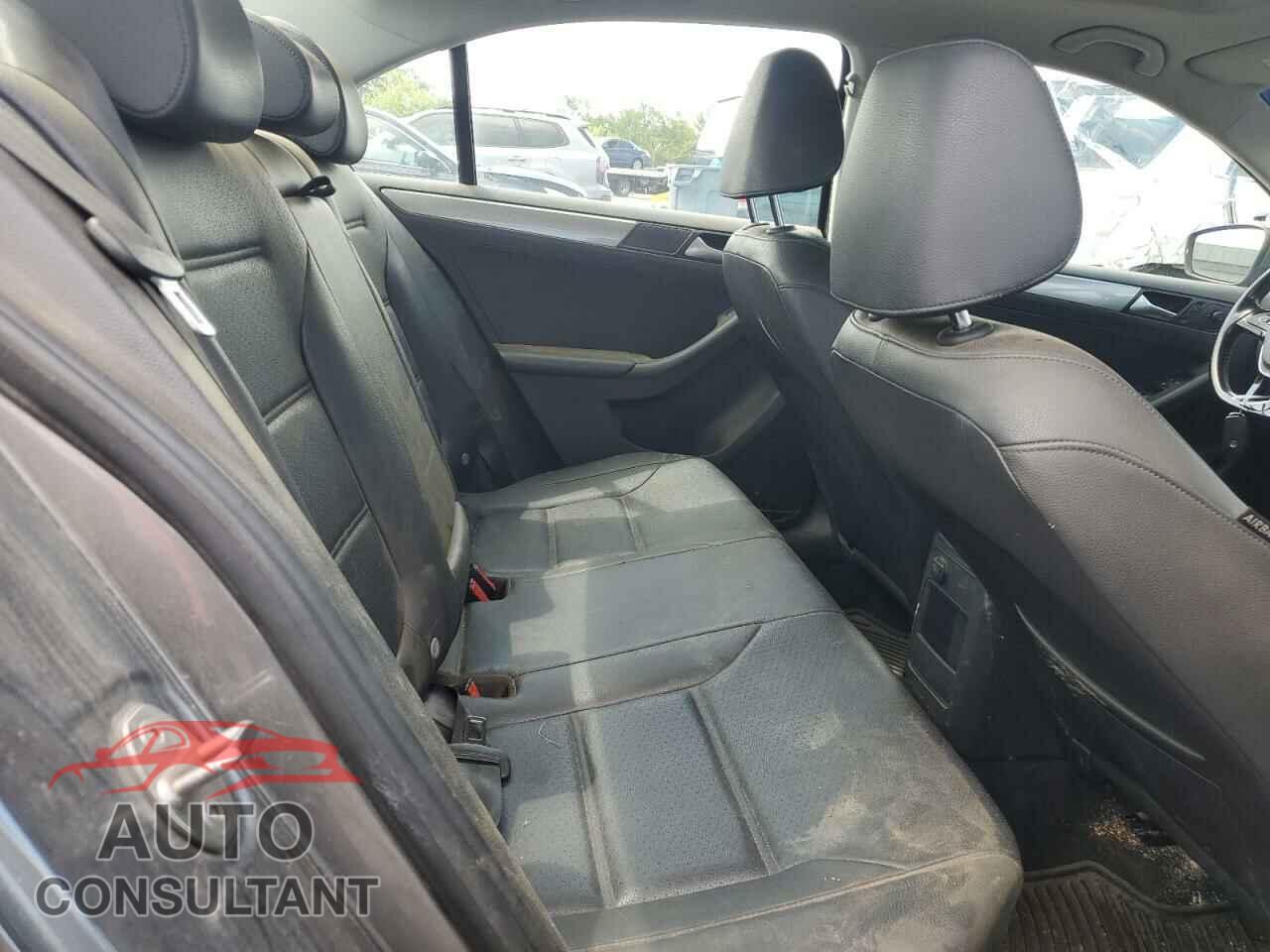 VOLKSWAGEN JETTA 2017 - 3VWDB7AJXHM314370