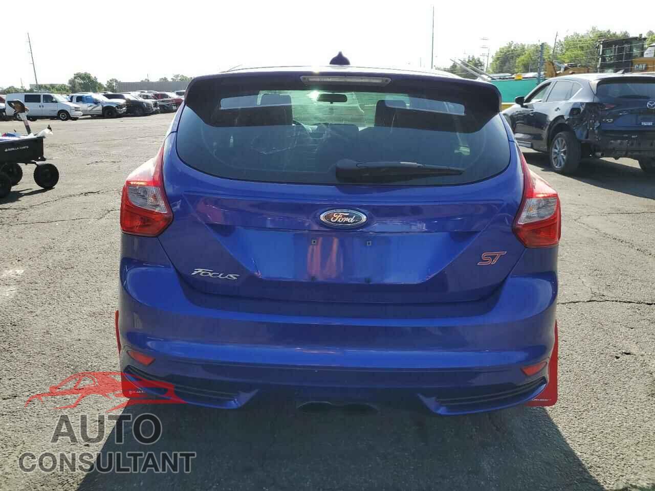 FORD FOCUS 2013 - 1FADP3L99DL196944