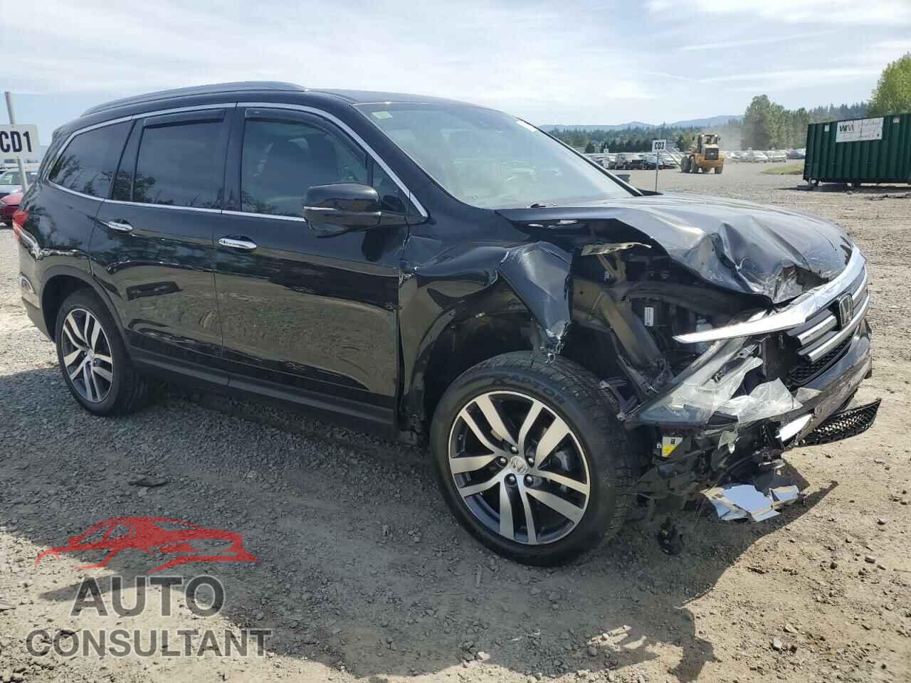 HONDA PILOT 2017 - 5FNYF6H96HB062152
