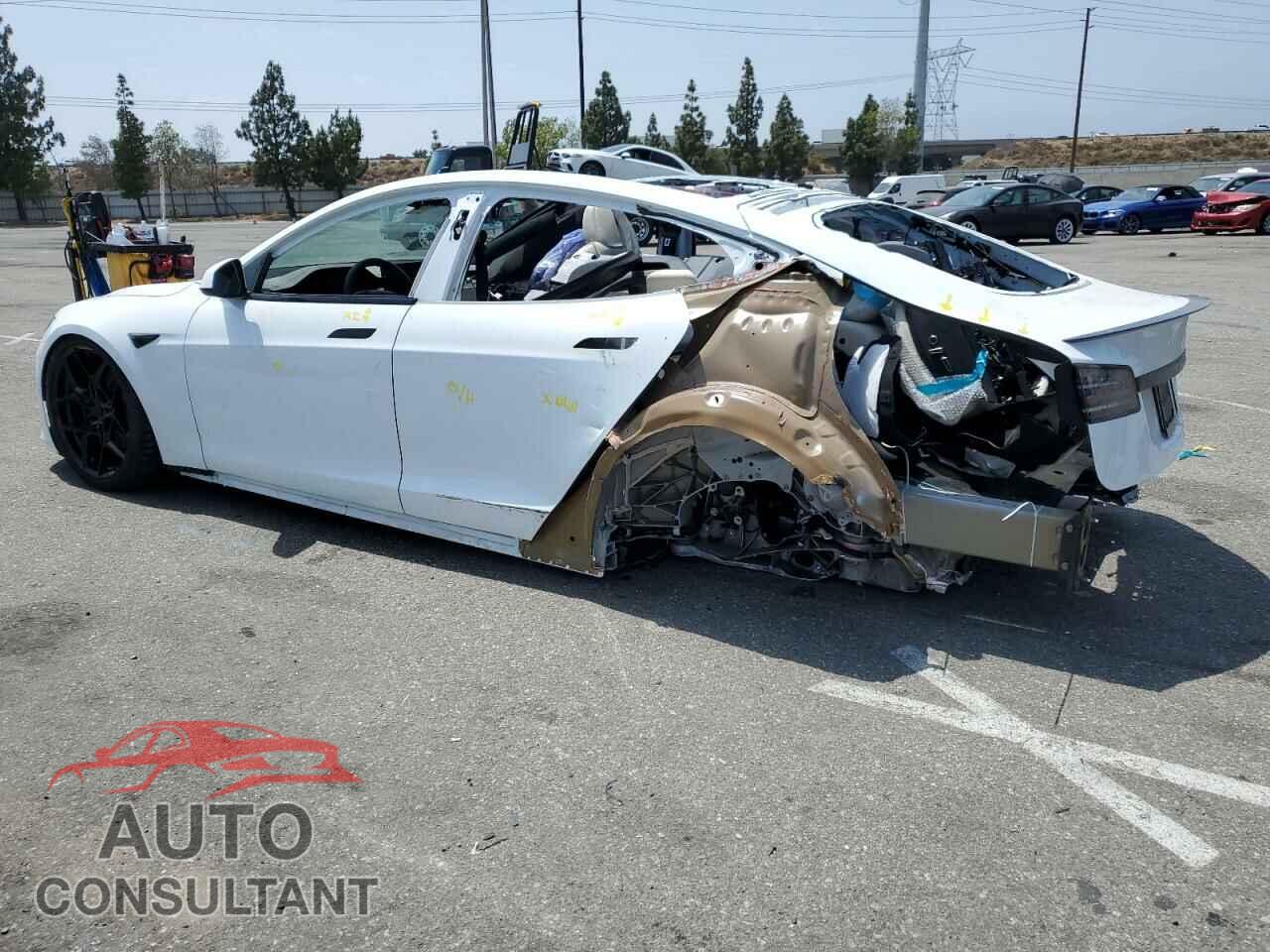 TESLA MODEL S 2023 - 5YJSA1E6XPF512322
