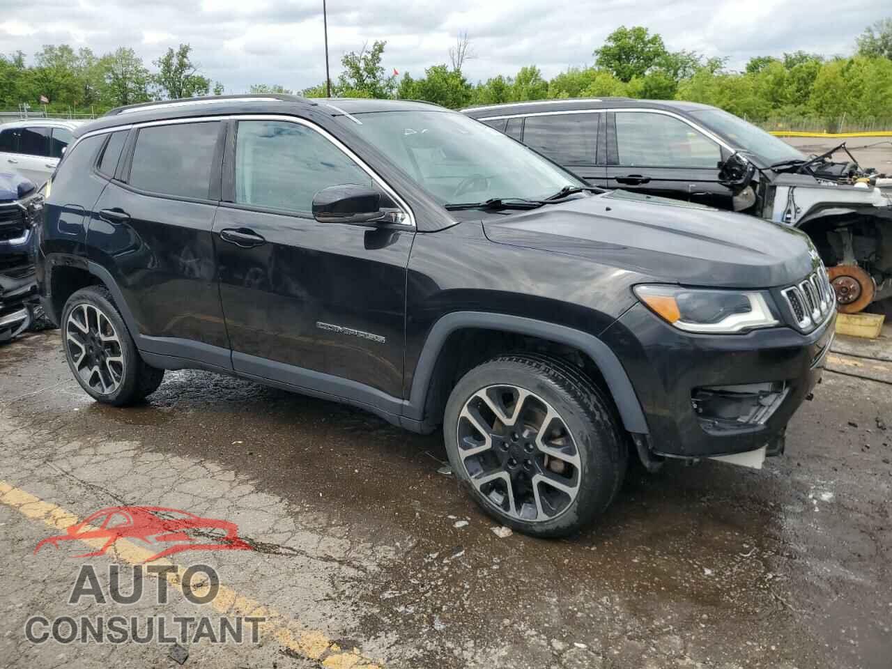 JEEP COMPASS 2018 - 3C4NJDCB0JT101048