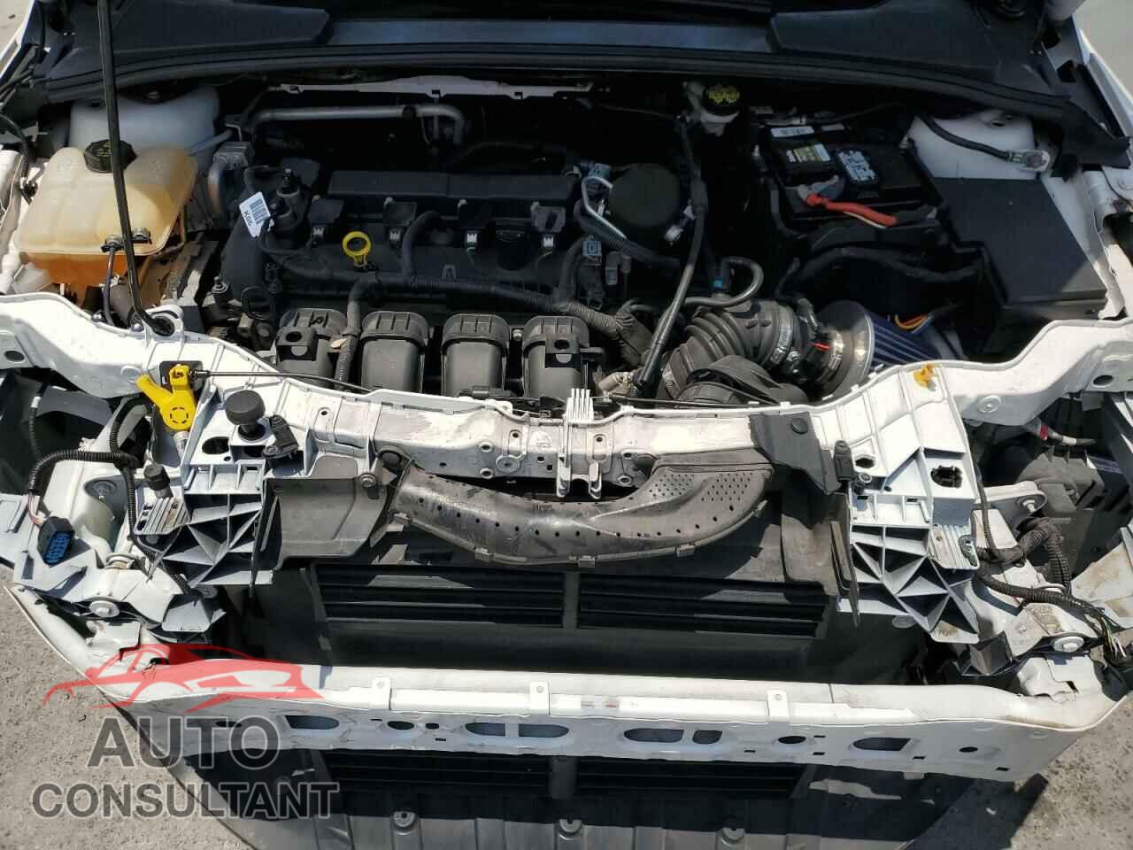 FORD FOCUS 2015 - 1FADP3J24FL304136