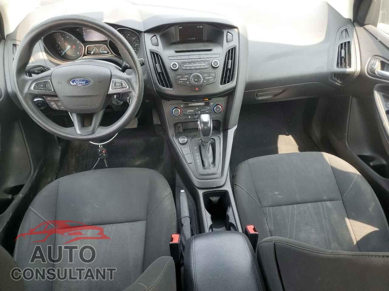 FORD FOCUS 2016 - 1FADP3KE1GL361100