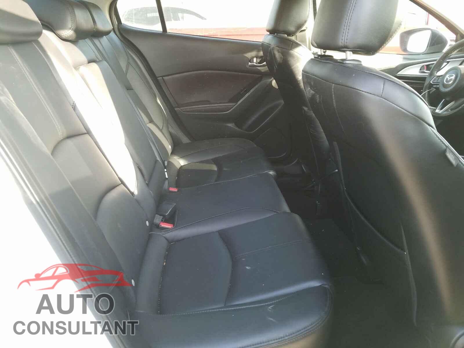 MAZDA 3 2017 - 3MZBN1V73HM125201