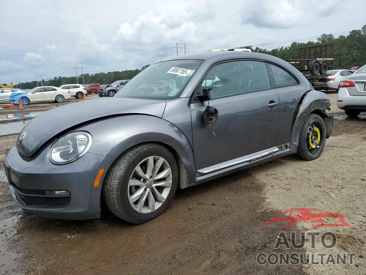 VOLKSWAGEN BEETLE 2013 - 3VWJX7AT2DM601766