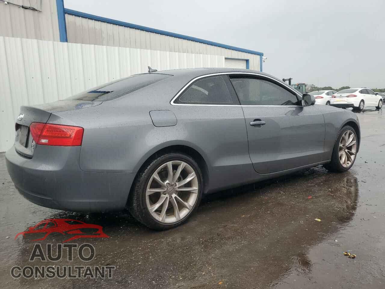 AUDI A5 2013 - WAULFAFR8DA043389