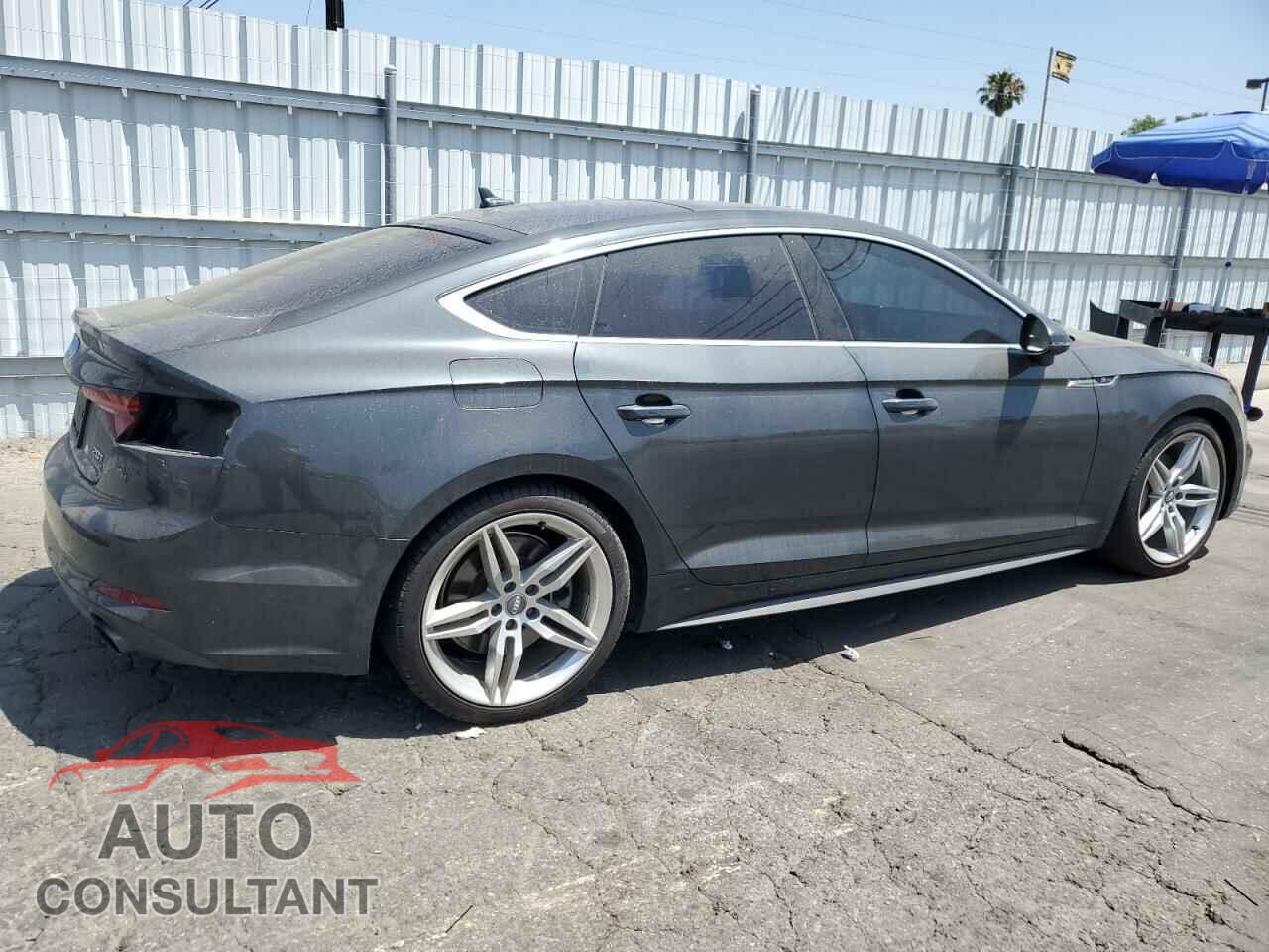 AUDI A5 2018 - WAUENCF51JA048207