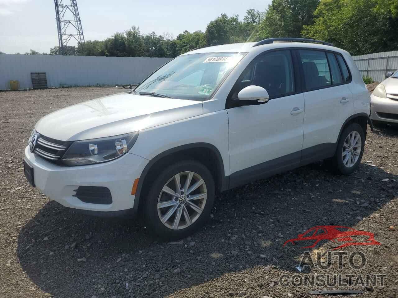 VOLKSWAGEN TIGUAN 2017 - WVGBV7AX9HK048008