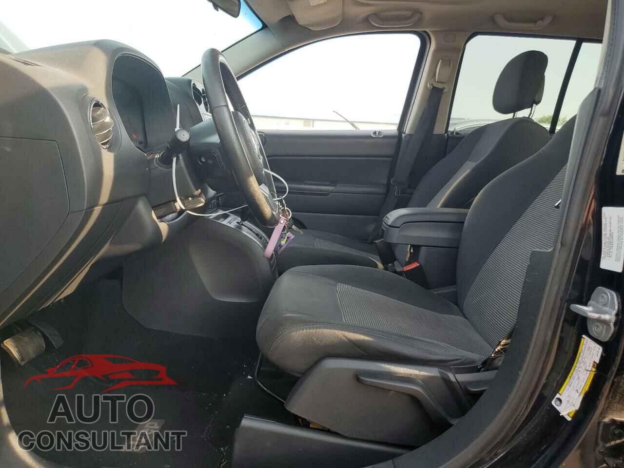 JEEP COMPASS 2011 - 1J4NF1FB1BD135190