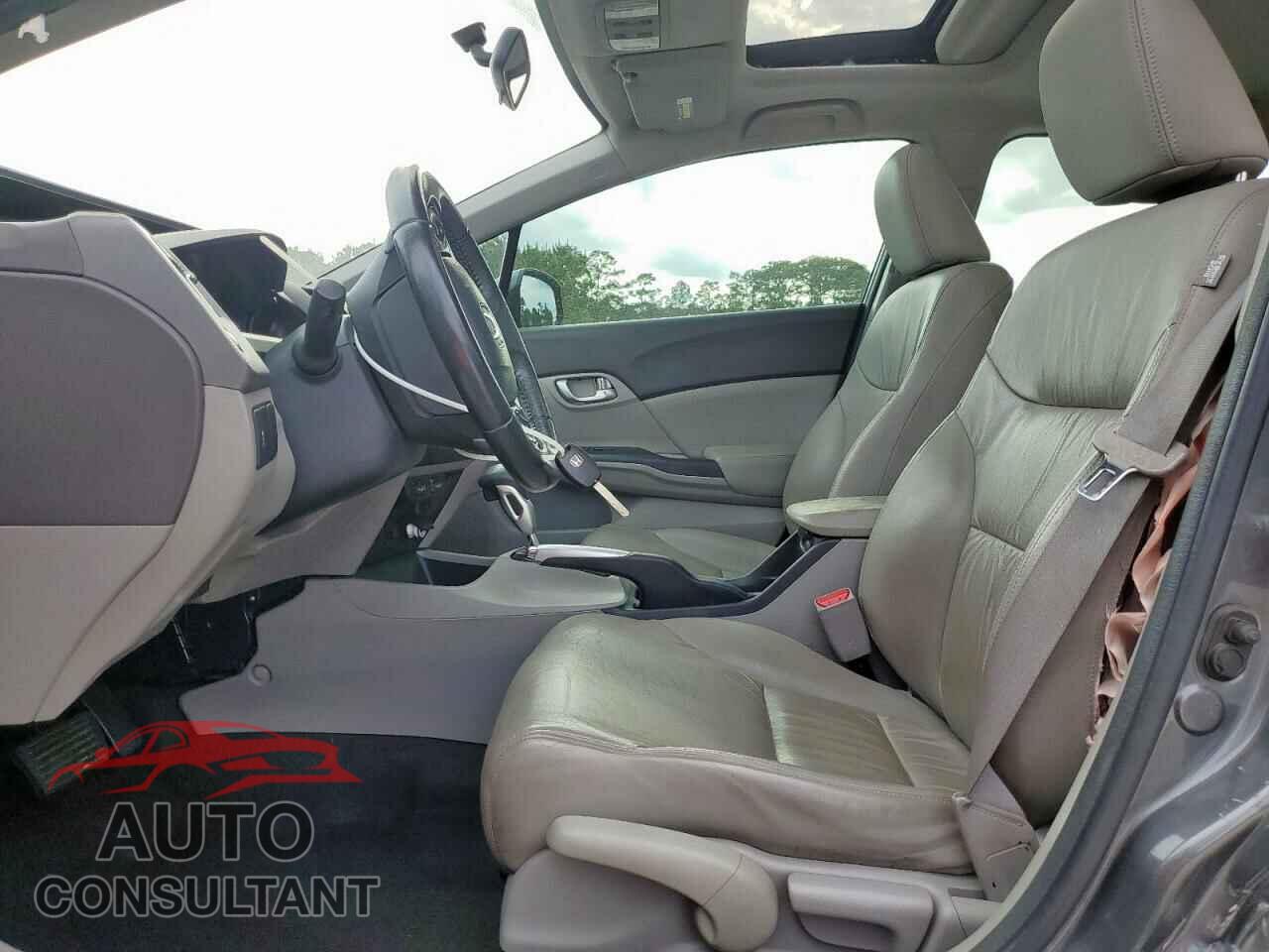 HONDA CIVIC 2012 - 2HGFB2F98CH523760