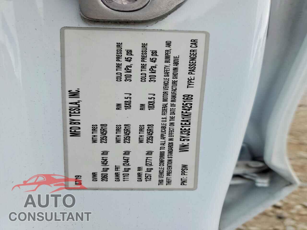 TESLA MODEL 3 2019 - 5YJ3E1EA1KF425169