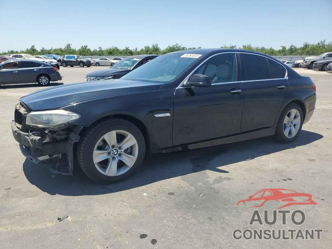 BMW 5 SERIES 2011 - WBAFR1C56BC747520