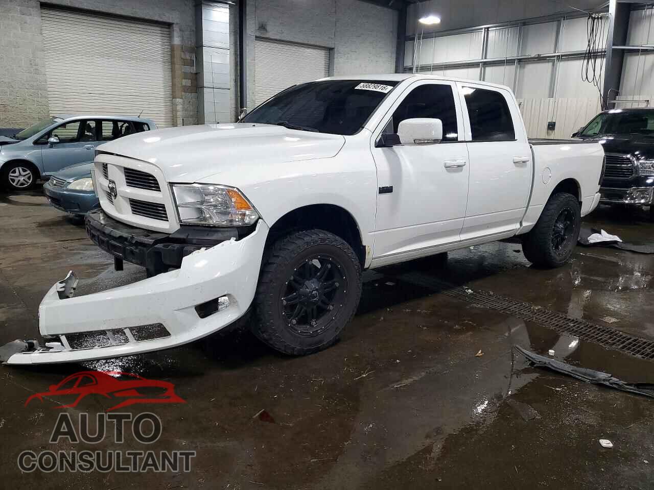 DODGE RAM 1500 2012 - 1C6RD7MT5CS252237
