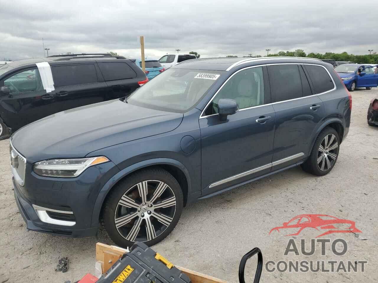 VOLVO XC90 T8 RE 2021 - YV4BR00L2M1699623
