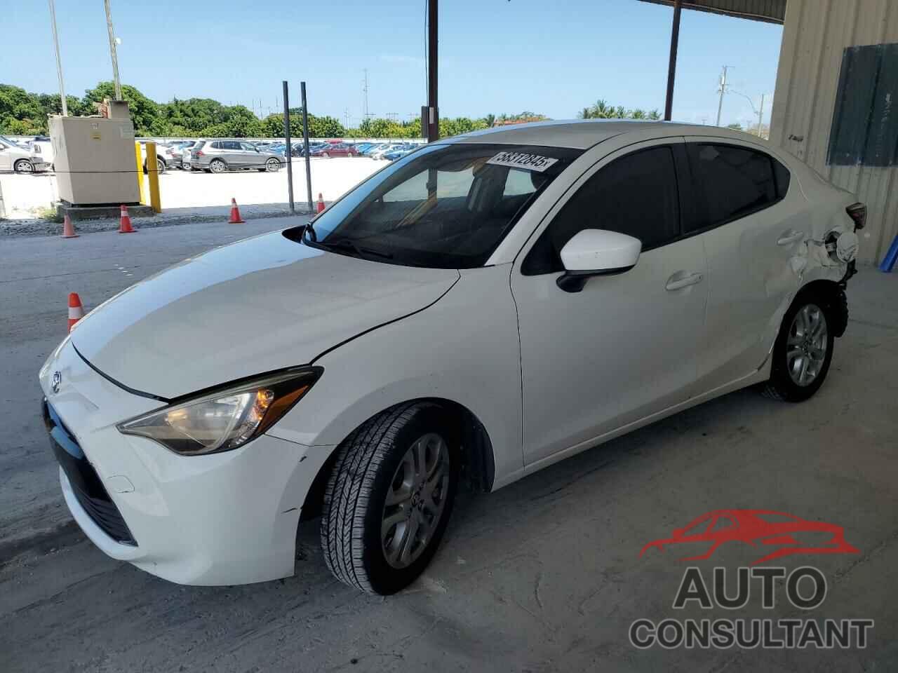 TOYOTA YARIS 2017 - 3MYDLBYV2HY149095