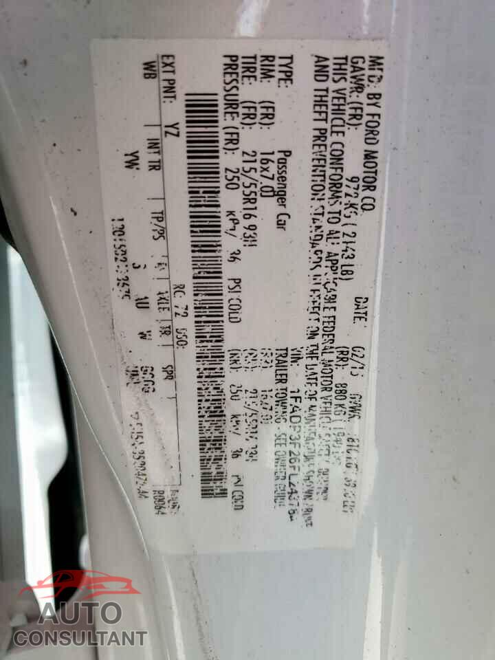 FORD FOCUS 2015 - 1FADP3F26FL243784