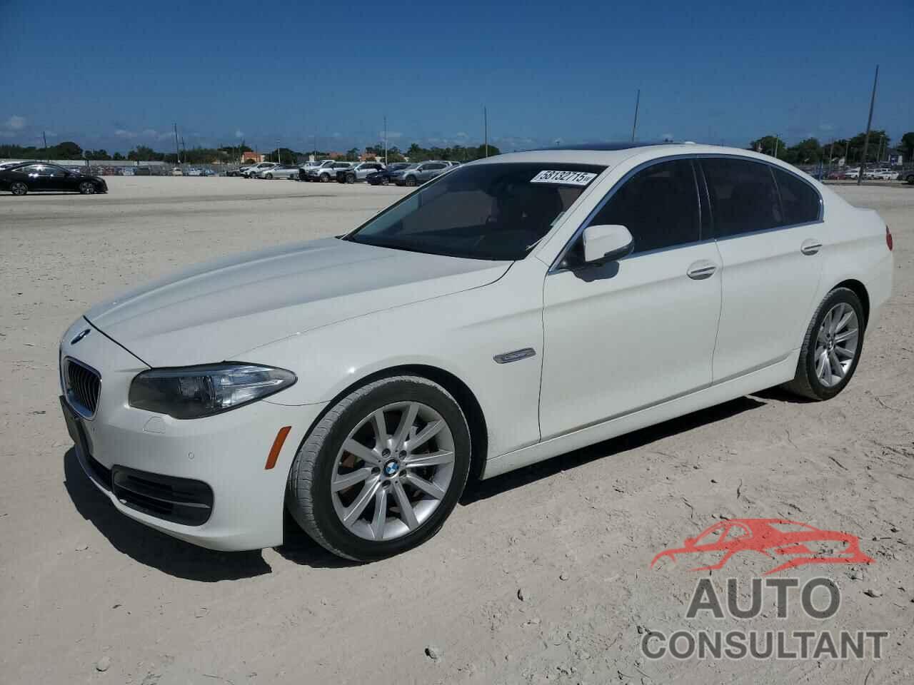 BMW 5 SERIES 2014 - WBA5B3C58ED531792