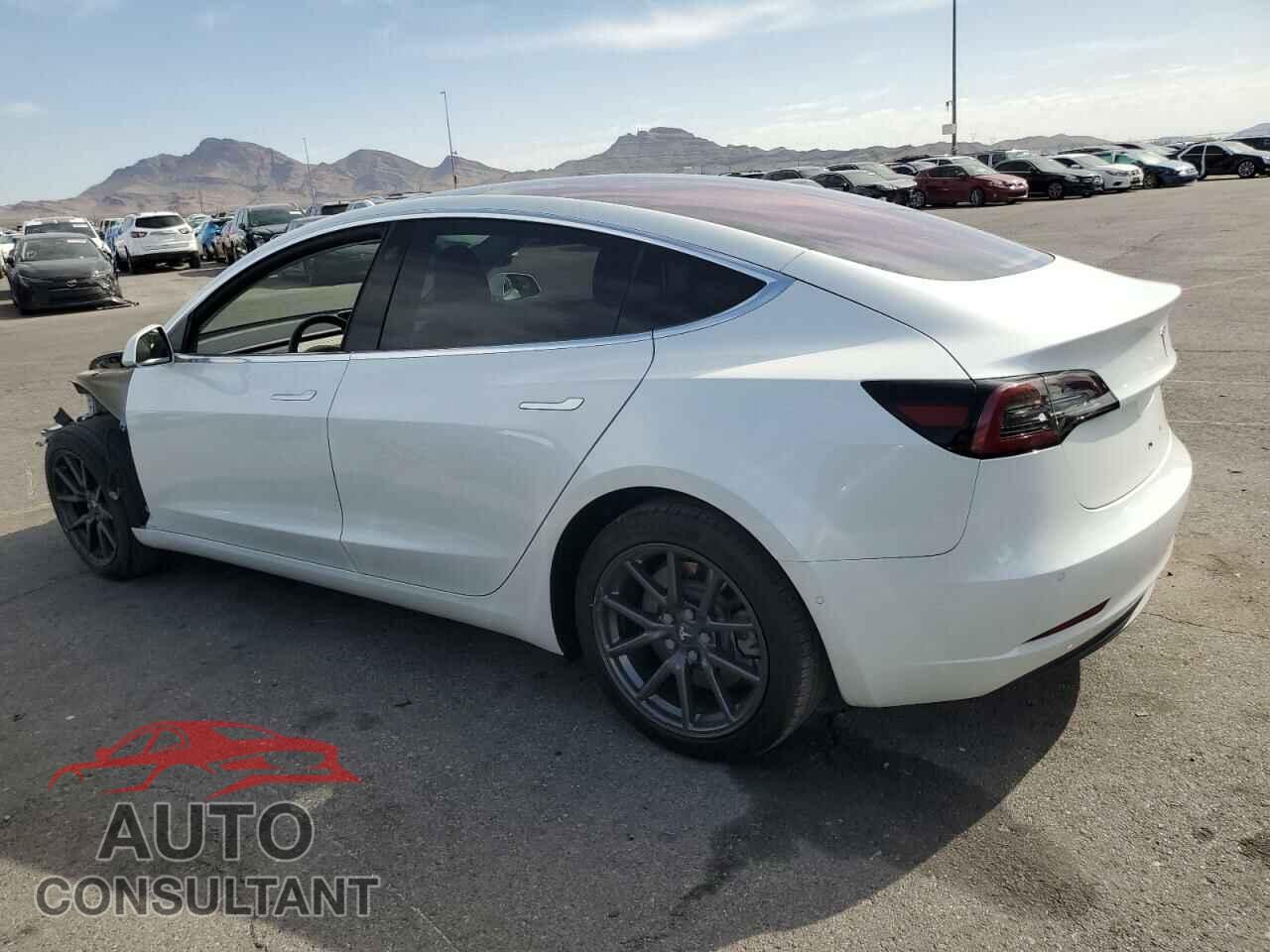 TESLA MODEL 3 2018 - 5YJ3E1EA0JF019673