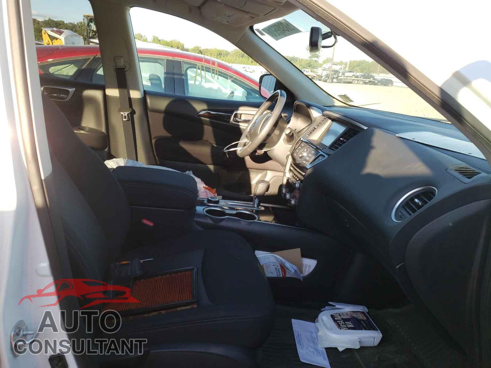 NISSAN PATHFINDER 2017 - 5N1DR2MM4HC630299