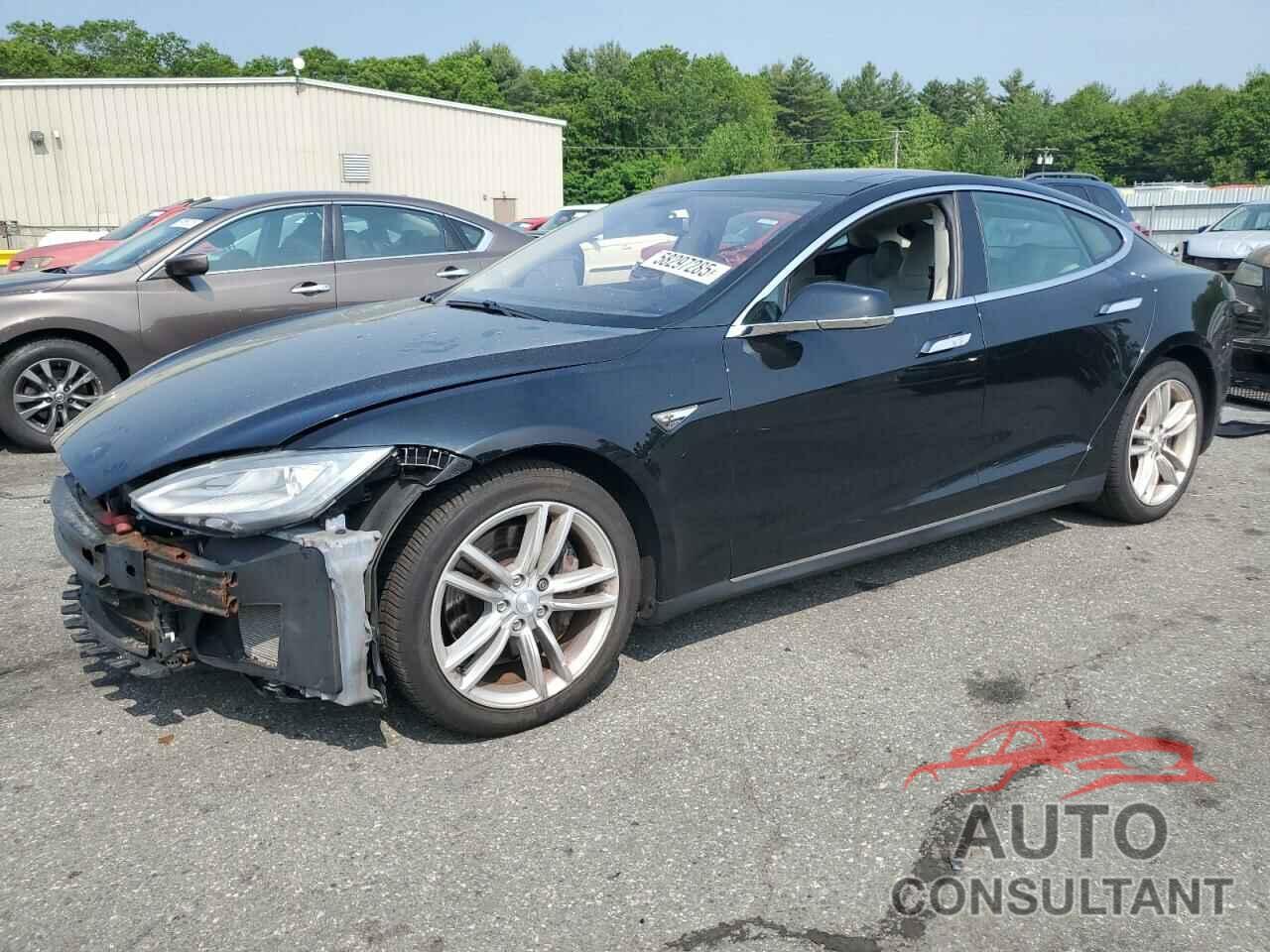 TESLA MODEL S 2013 - 5YJSA1CN3DFP13307