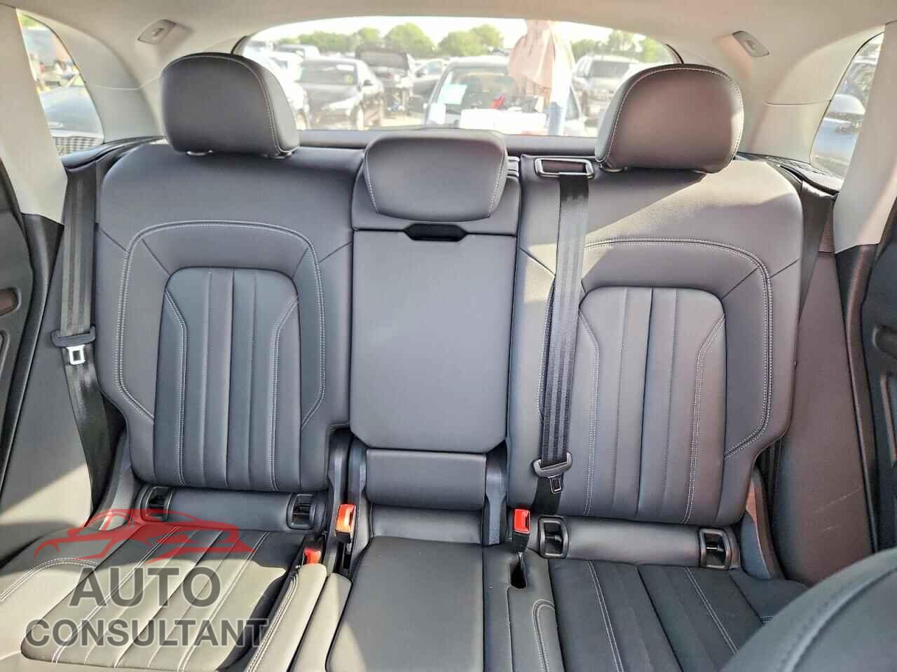 AUDI Q5 2021 - WA1AAAFY3M2056460