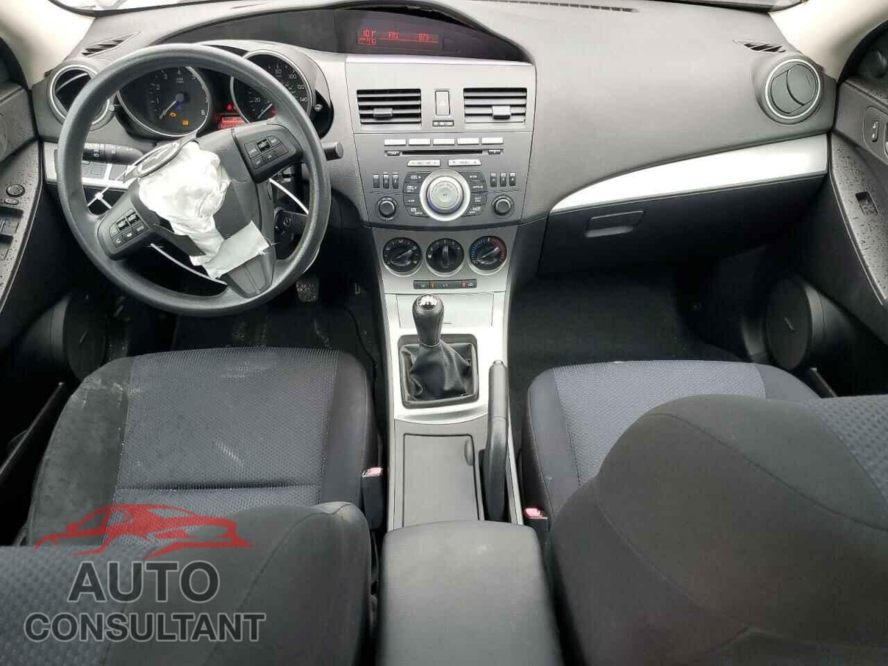 MAZDA 3 2011 - JM1BL1VF6B1389694