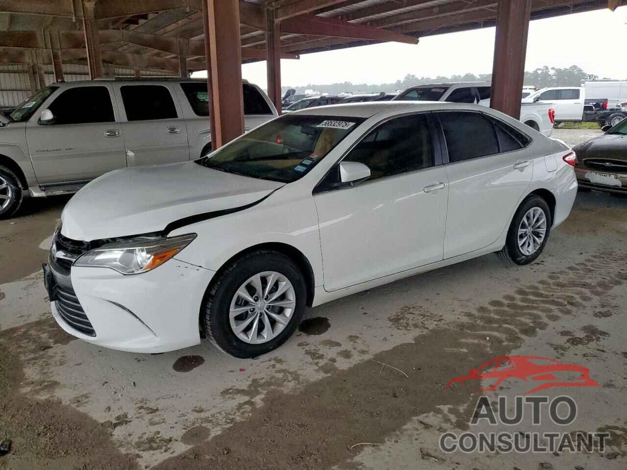 TOYOTA CAMRY 2016 - 4T4BF1FK2GR524857