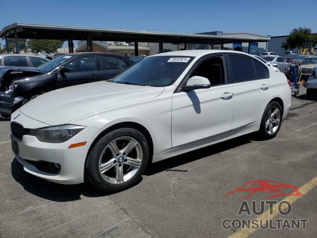 BMW 3 SERIES 2015 - WBA3C1C59FK122884