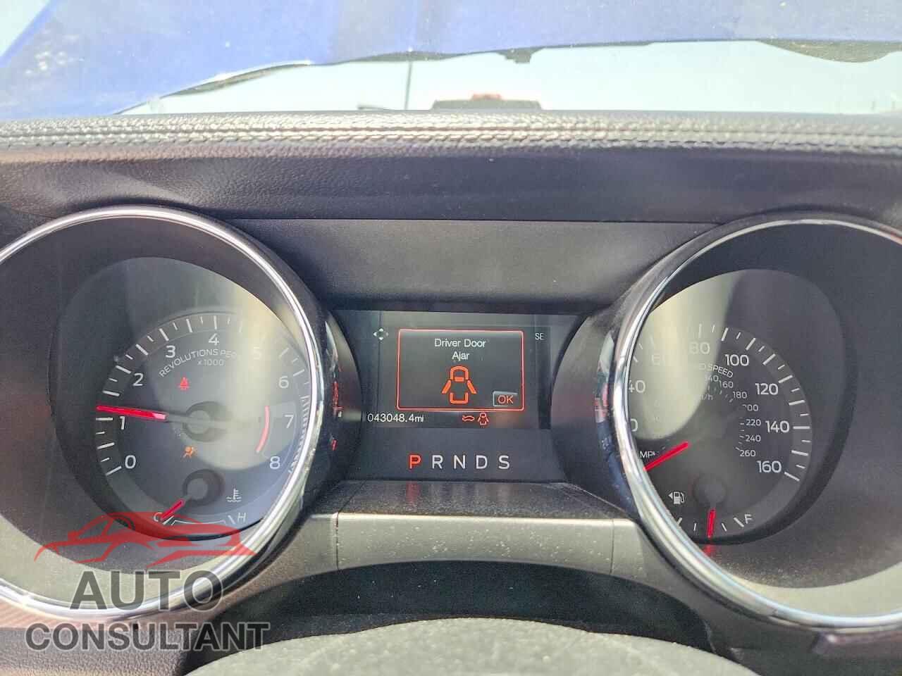 FORD MUSTANG 2015 - 1FA6P8TH4F5375963