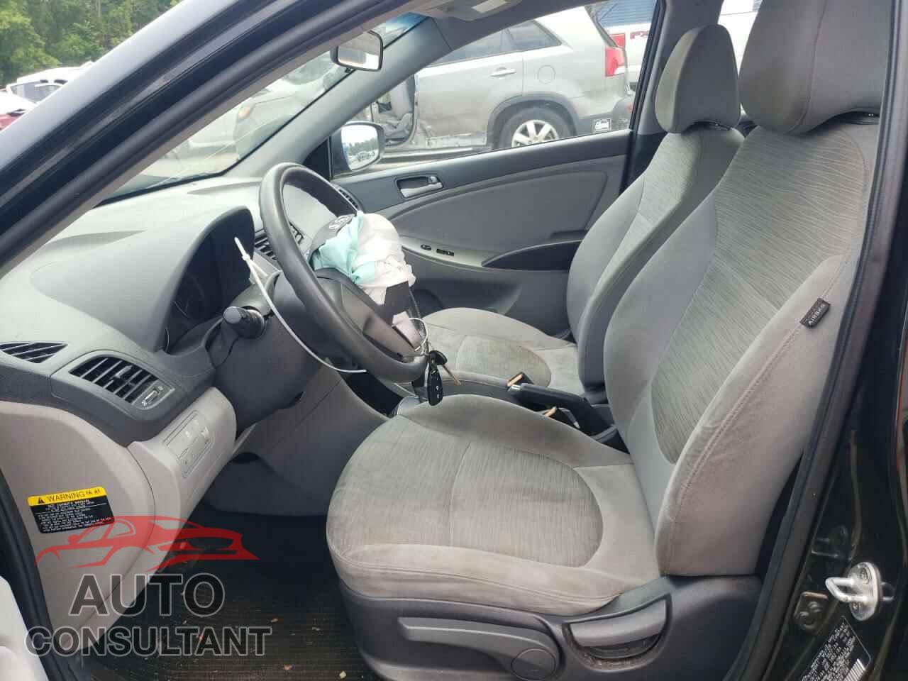 HYUNDAI ACCENT 2017 - KMHCT4AE4HU293150