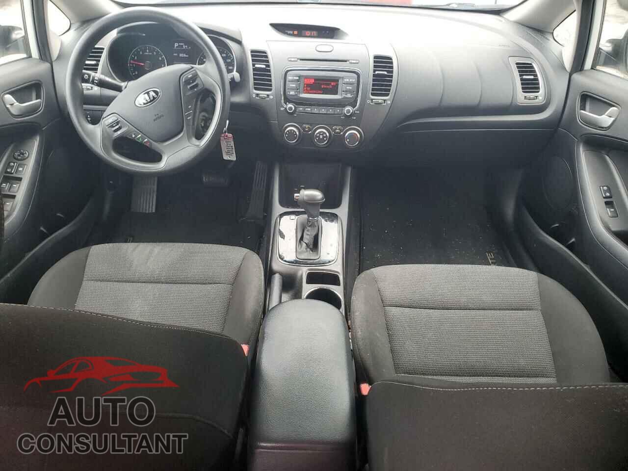KIA FORTE 2017 - 3KPFK4A72HE139833