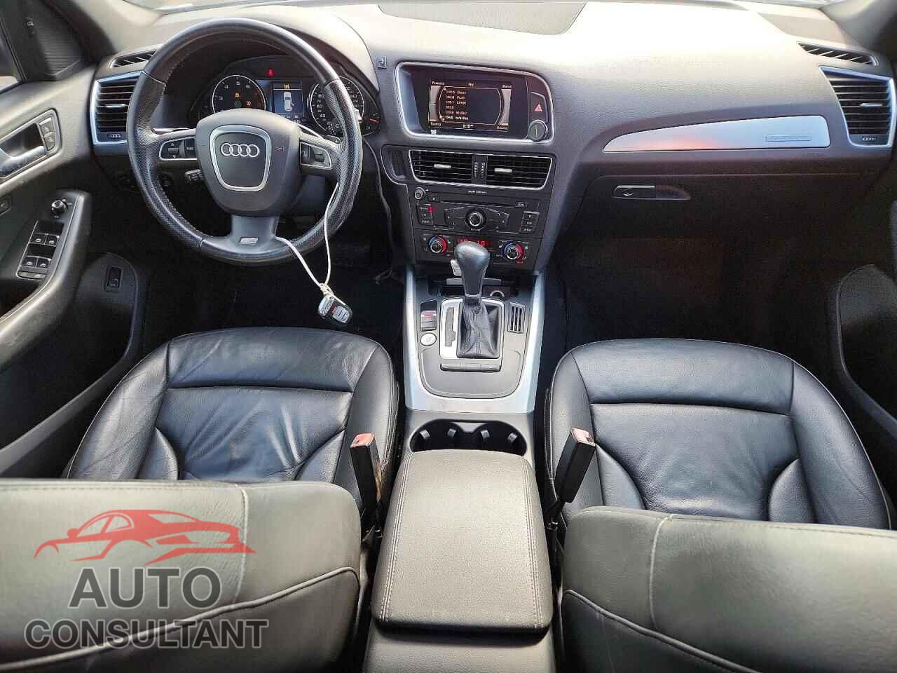 AUDI Q5 2011 - WA1WFCFP1BA009148