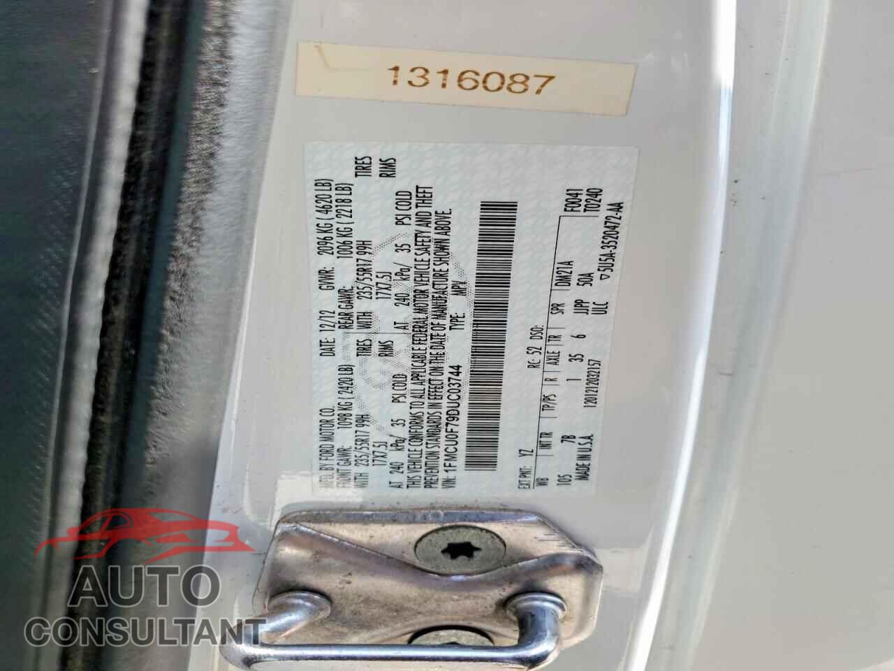 FORD ESCAPE 2013 - 1FMCU0F79DUC03744
