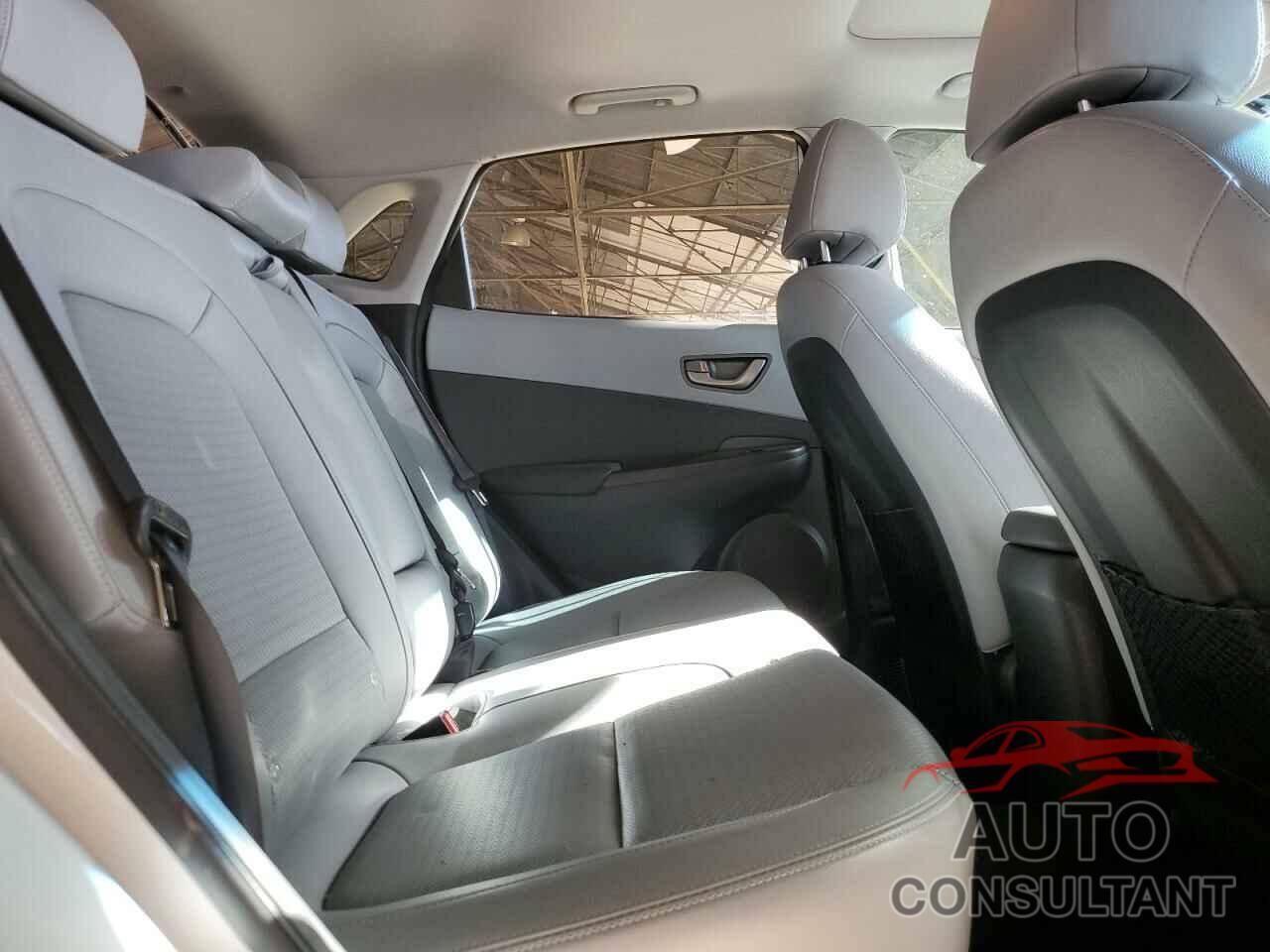 HYUNDAI KONA 2021 - KM8K33A55MU635110