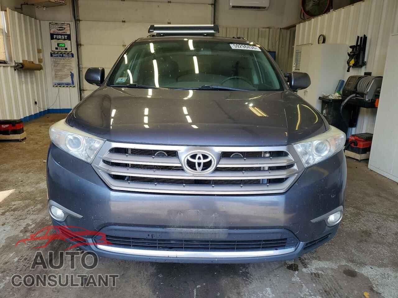 TOYOTA HIGHLANDER 2013 - 5TDDK3EH5DS200788