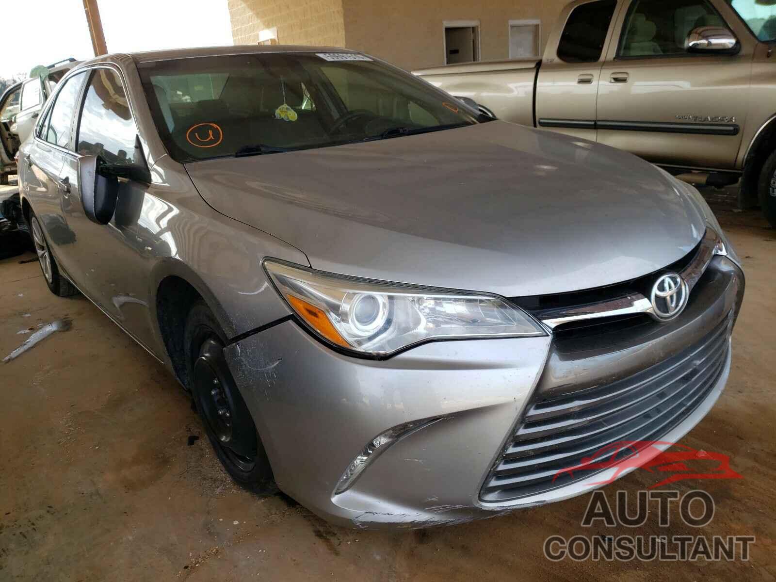 TOYOTA CAMRY 2016 - 4T4BF1FKXGR560912