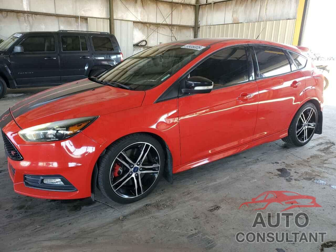 FORD FOCUS 2016 - 1FADP3L99GL331456