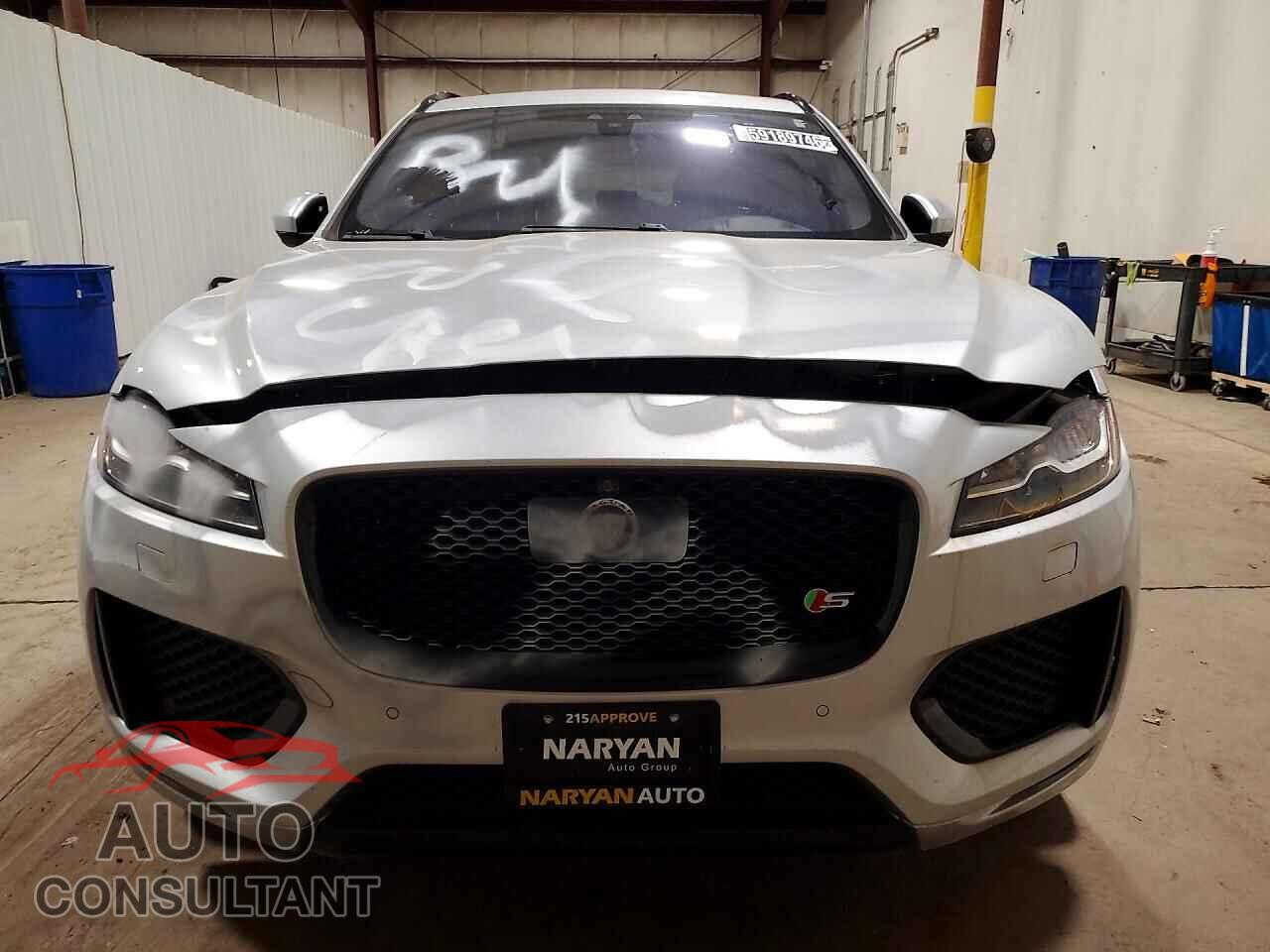 JAGUAR F-PACE 2017 - SADCM2BV4HA057558